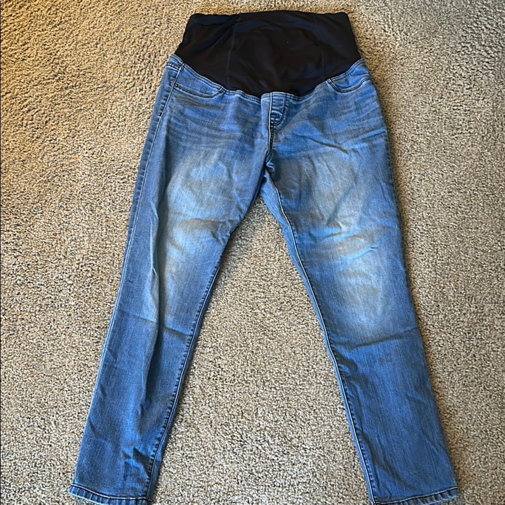 FREE shipping: Isabel Maternity jeggings